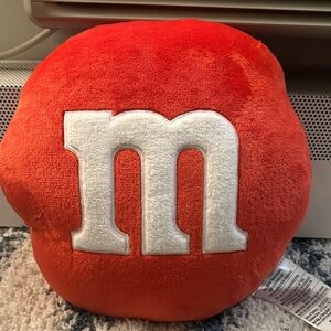 M&M'S Vibrant Red Plush